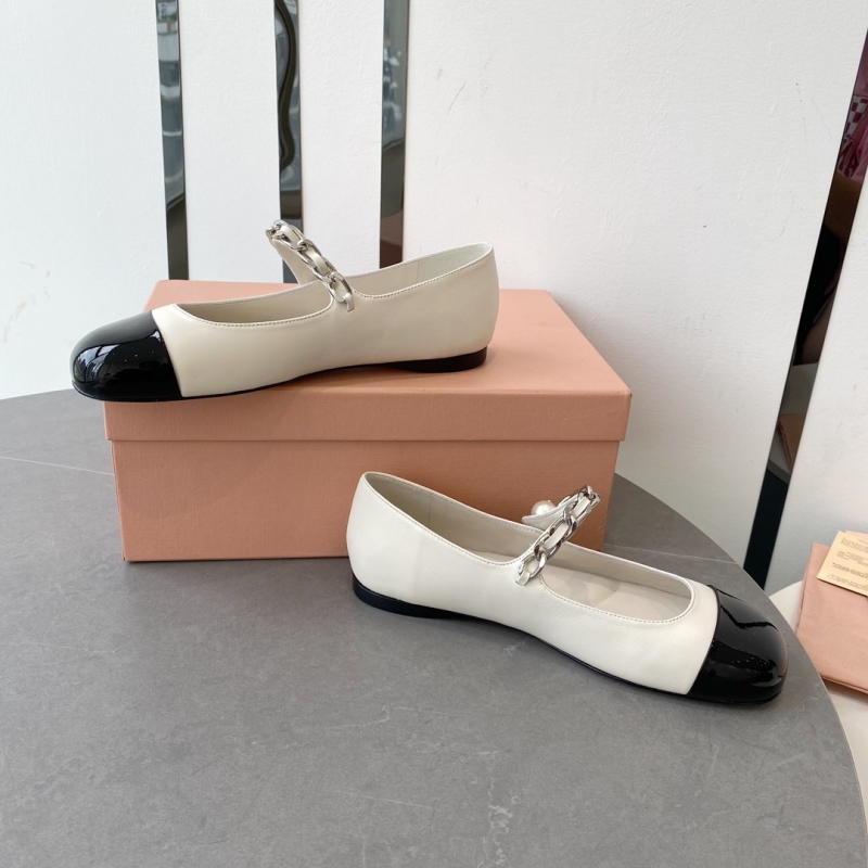 Miu Miu flat shoes